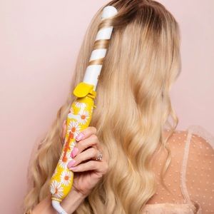 Beachwaver B1 curling iron, Classically Cassidy limited edition